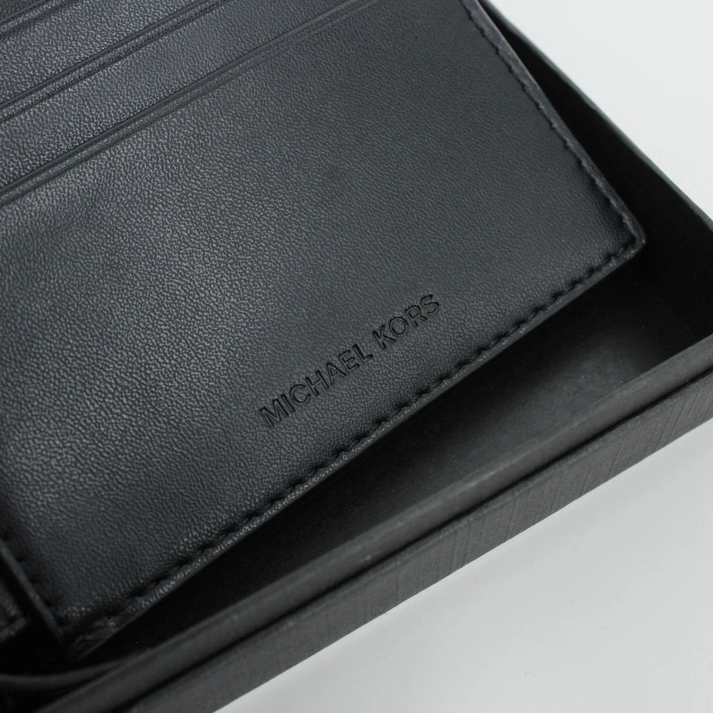 Michael Kors Slim Billfold Wallet –‎ New in Box